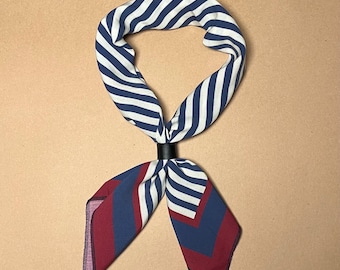 Bandana de rayas blancas, azules y rojas, estilo náutico, idea de regalo para él y para ella, bandanas para hombre y mujer, fabricadas en Italia, bandana de viscosa.