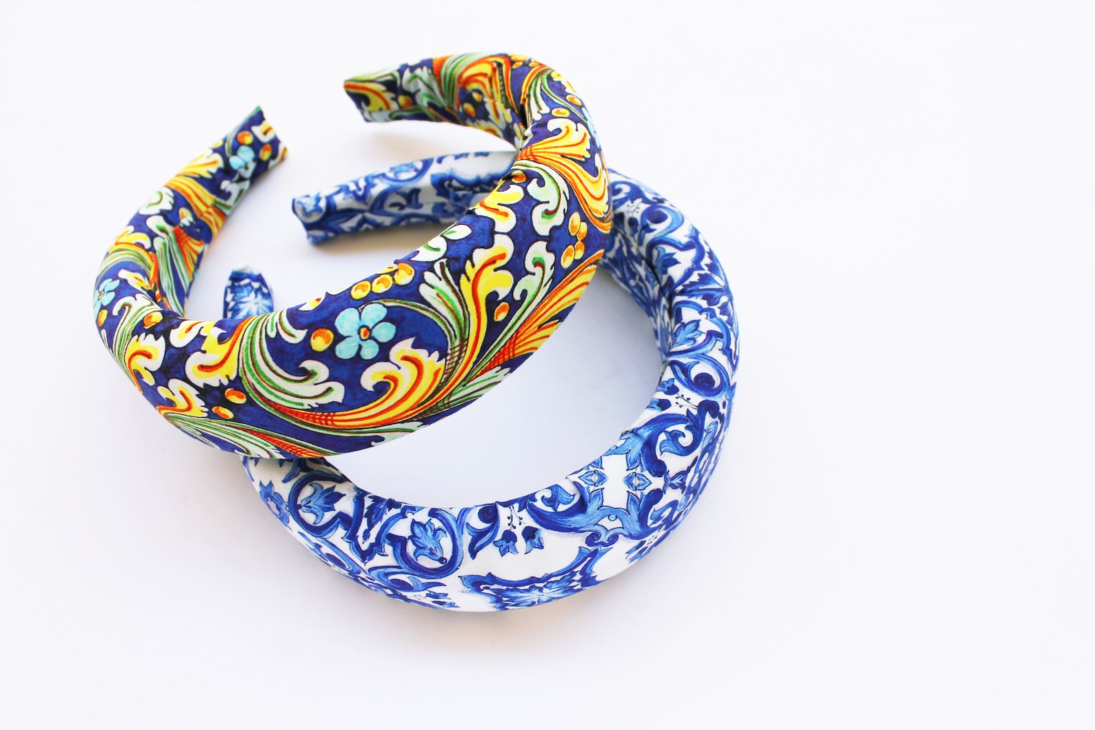 Cerchietto Imbottito Per Donna Tessuto Maiolica In Stile Etsy Italia Cerchietto Imbottito Per Donna Tessuto Maiolica In Stile Etsy Italia
