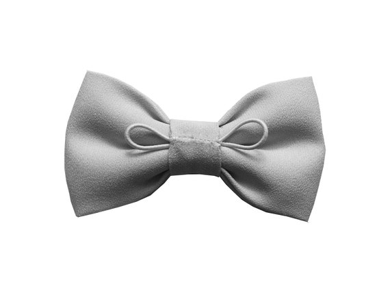 Best Seller Solid Black 2 1/2 Woven Bow-Tie Matching Pocket Square 100% Silk Hand Made Antonia Collection Best Seller Solid Black 2 1/2 Woven Bow-Tie Matching Pocket Square 100% Silk Hand Made Antonia Collection