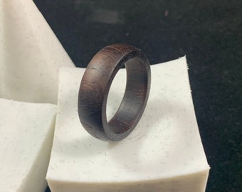 East Indian Rosewood Traditional Wood Ring