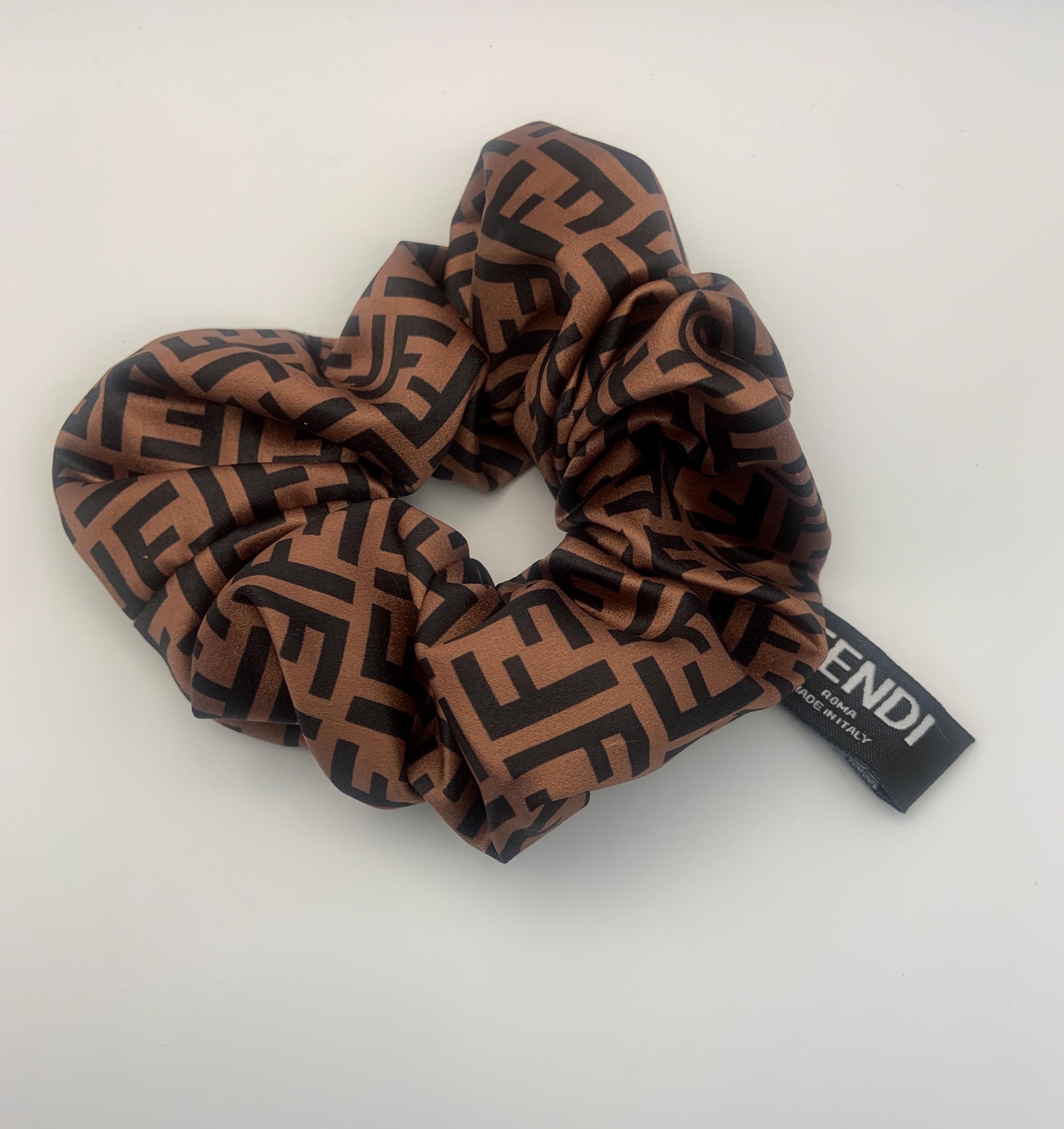 Fendi Brown and Black Patterned Scrunchie FENDI Zucca pattern scrunchie hair tie clip accessory for  main image 3