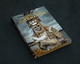 Dark & Dystopian Post-Mortem Fairy Tales - libro da tavolino di lusso + 9 colonne sonore scaricabili gratuitamente
