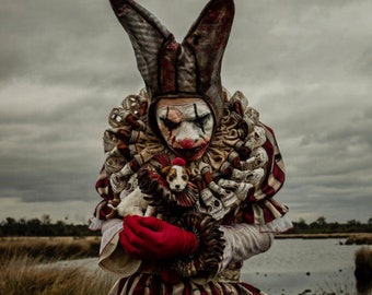 surrealistic artwork/postcard no. Svenpuss01