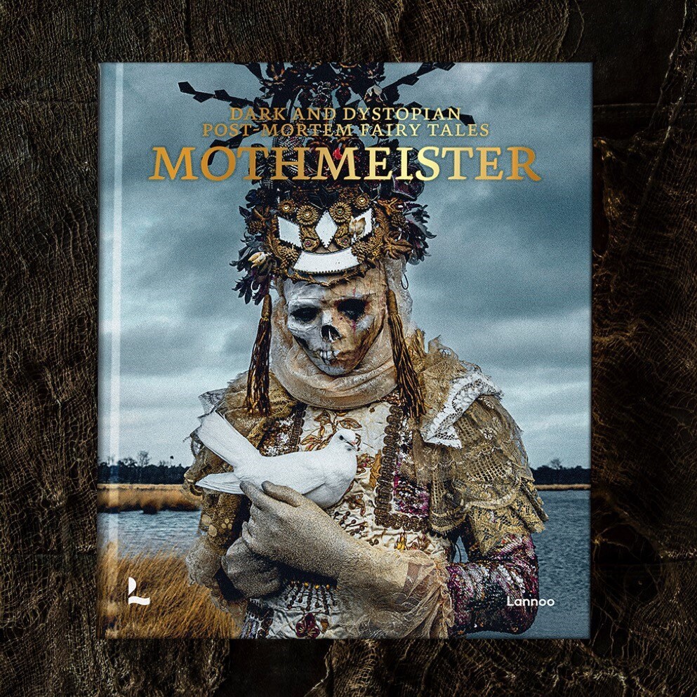 Dark & Dystopian Post-Mortem Fairy Tales - luxury coffee table book +…