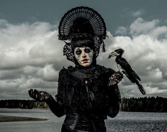 surrealistic artwork / postcard no. LAIA 04