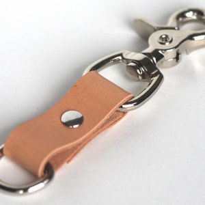 NATURAL LEATHER KEYCHAIN; Trigger Snap Key Chain; Leather Key Fob; Utility Clip; Leather Keychain; Key Fob Leather