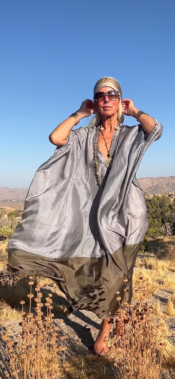 Organic Silk Kaftan Dress: Handmade Boho Resortwear exclusive!