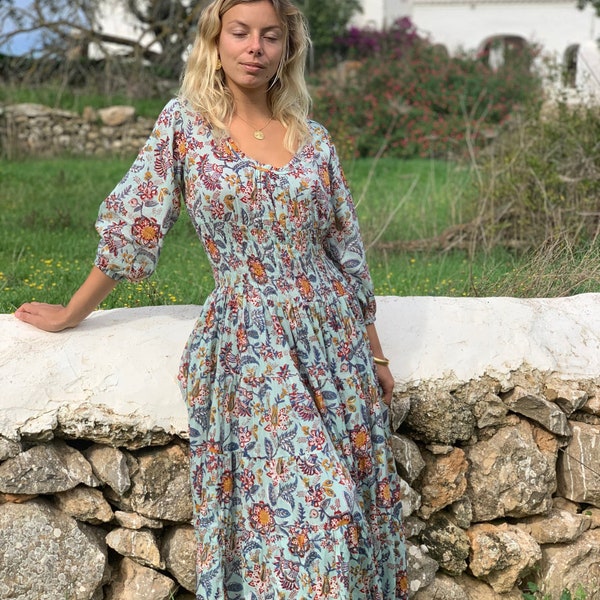 Abito boho di Ibiza, maxi abito boho lungo realizzato a mano con stampa gioiosa di fiori di sole stampata a blocchi, abito plus size