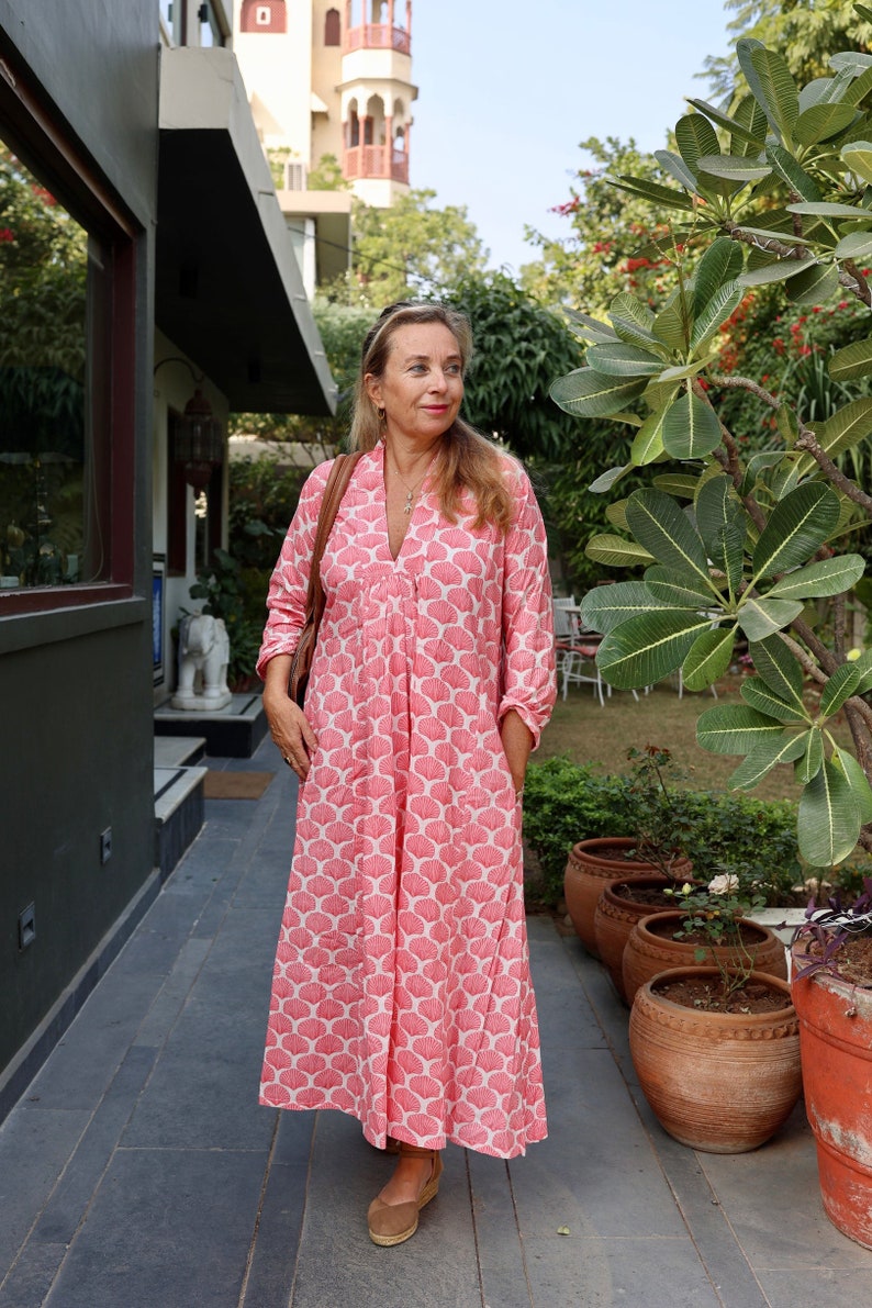 Caftan de plage bohème en coton rose et blanc image 6