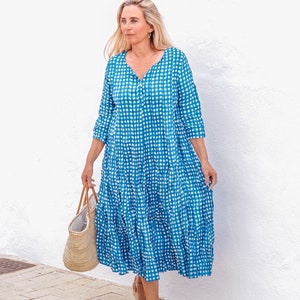 Vestido de verano bohemio en alegre algodón azul y blanco con bloques hechos a mano, vestido largo bohemio de talla grande, moda de verano de talla grande, ropa de playa, bohemio azul