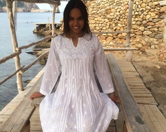 Robe tunique blanche Ibiza en mousseline de coton, mariage bohème sur la plage, robe tunique blanche, robe de vacances d'été en mousseline de coton Ibiza, simple et élégante