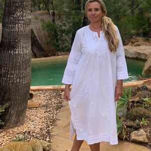 White chic  boho cotton dress with  full hand embroidery, white summer holiday dress, resort wear dress, white boho  tunica, kaftan