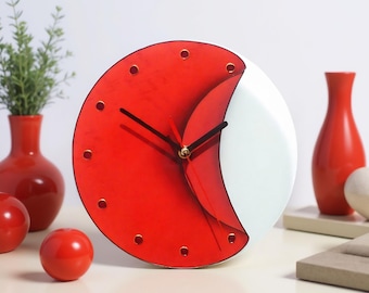 Reloj de pared de cristal rojo - Decoración minimalista hecha a mano para hogares modernos