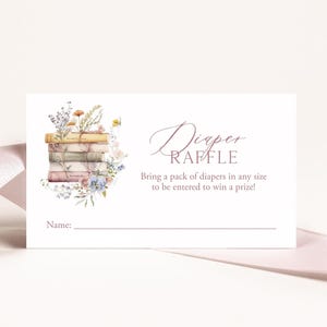 Biglietto della lotteria dei pannolini Stacked Books and Wildflowers, biglietto di invito per baby shower, gioco per baby shower, modello modificabile fai da te 358
