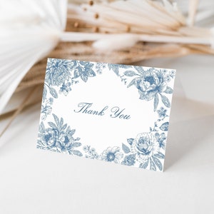 Tarjeta de agradecimiento en azul toile, papelería de boda plegable e imprimible, plantilla de diseño floral francés 307