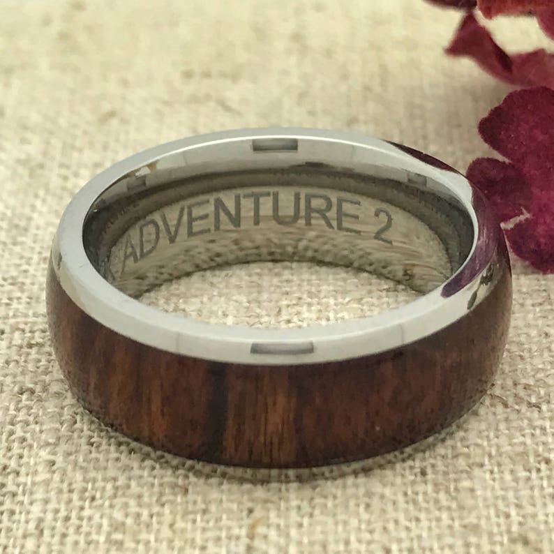 Titanium Wedding Ring,Father/'s Day Gift 8mm Wood Ring Personalized Engraved Titanium Ring with Santos Rosewood Inlay Ring