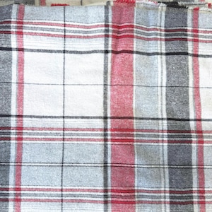 Red Plaid Wool Yardage, Wool Blend Fabric Remnant, Plaid Wool Fabric, Wool Appliqué, Wool Fabric Remnant, Lightweight Apparel Wool Fabric