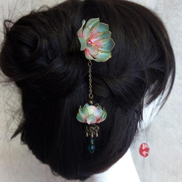 Oriental  blue water lily/Lotus lamp pendant hair stick  Hanfu Hair Stick，Retro Hair Clips，Glazed Flower Hairpin，Oriental Hair Accessories