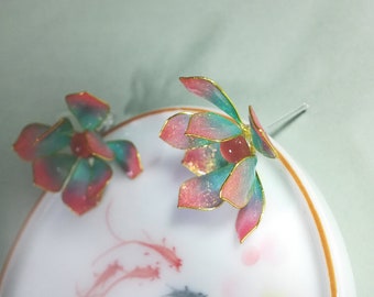 Pendientes de botón de loto, pendientes de botón de nenúfar, pendientes de clip de nenúfar oriental, clips de oreja de loto coloridos, tachuelas de flores