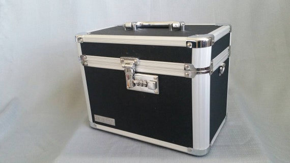 Hardshell Locking Box