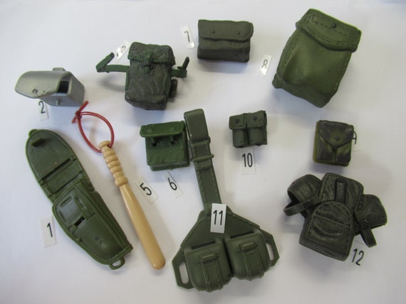 Army Military Hunting Mini WWII Diorama Supplies Camping Accessories  Pouches & More for Play Scale 1:6 Scale Action Figures 