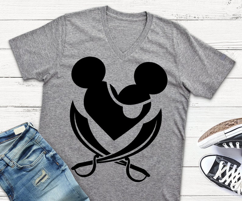 Download Mickey and Minnie Heart Pirate Svg Disney Heart Svg Cut ...