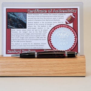 Handgefertigter Stift aus Kunststoff-Stadiumsitzen der Sanford Universität von Georgia