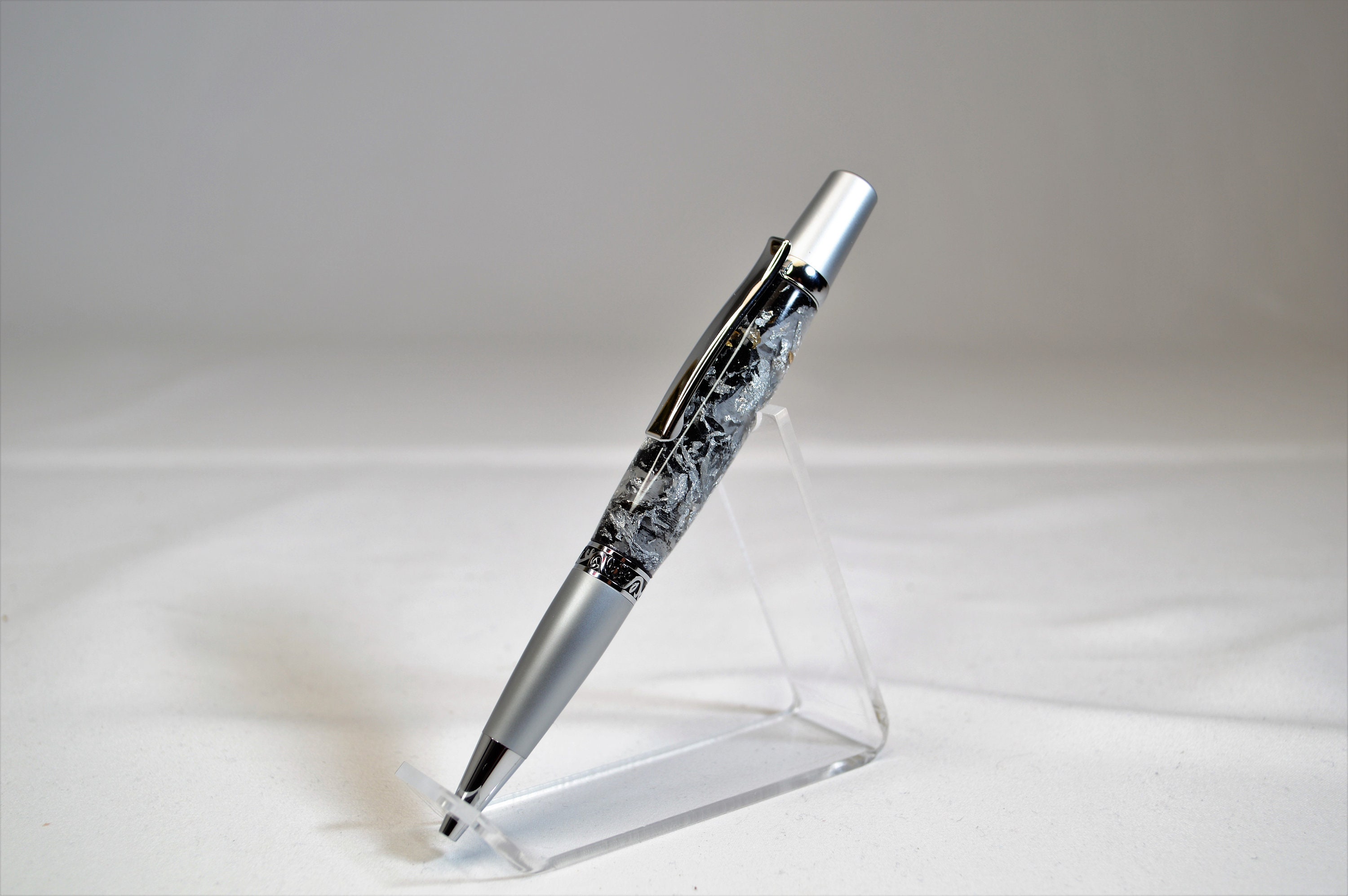 Elegant Satin Chrome and Chrome Twist Pen with Silver & Black