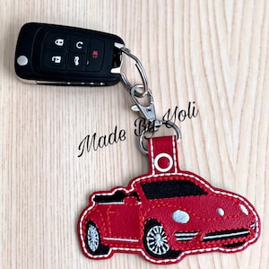 2019 B Convertible Car Keychain