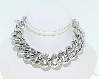vintage sperry necklace