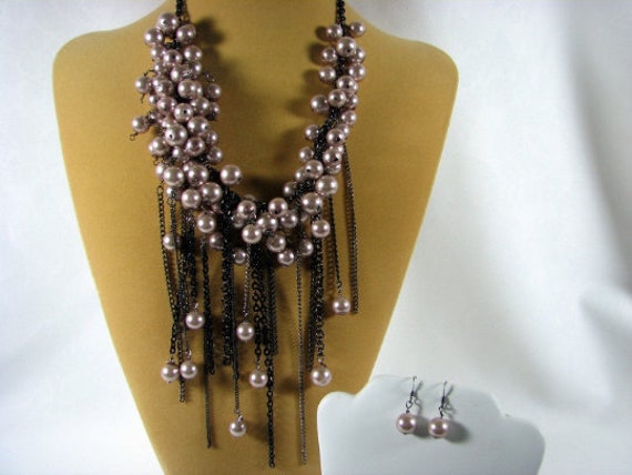 Vintage 20" Swarovski Glass Pearl Jewelry SET.  N… - image 3