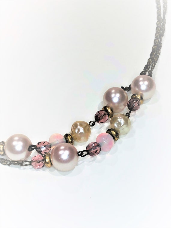 Vintage 58" Closed End Pink Pearl Necklace.  Purp… - image 3