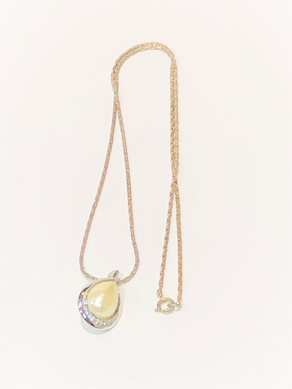Vintage 24" Teardrop Silver & Pearl Pendant.  Cze… - image 3