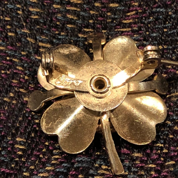 Vintage Coro Gold Flower Pin.   Czech Glass Cente… - image 3