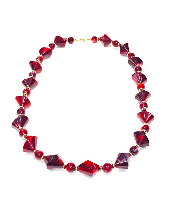 Vintage 24" Burgandy & Red Beaded Necklace.  Eleg… - image 7