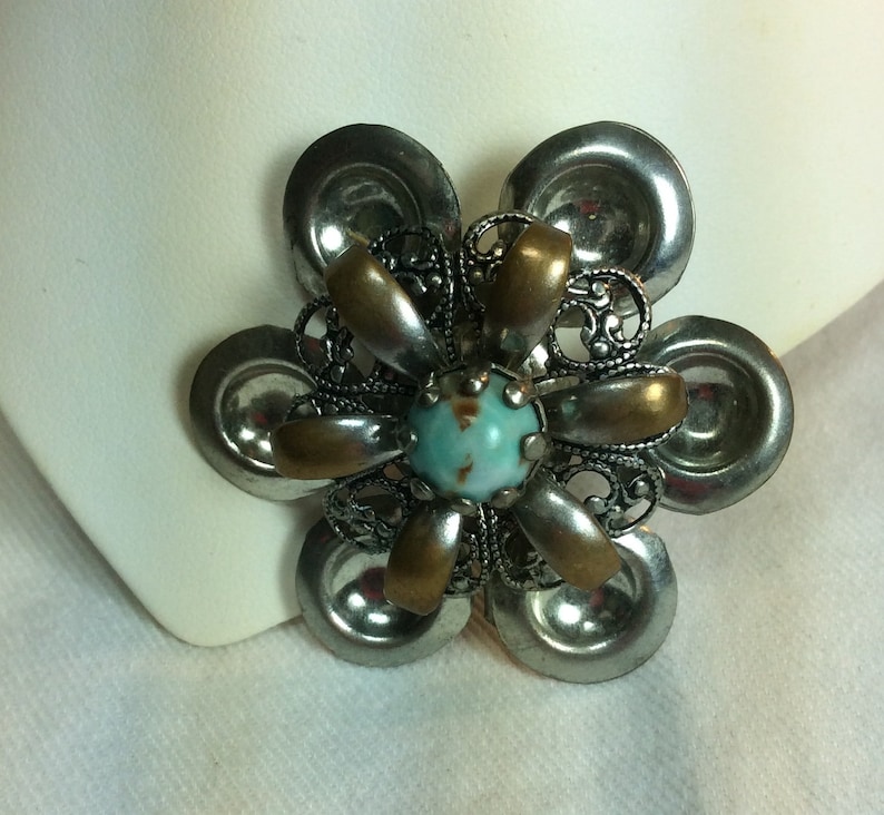 Antique Silver And Turquoise Flower Pin Vintage Silver Floral Brooch Collectible Turquoise Jewelry Classic Art Deco Design Like New