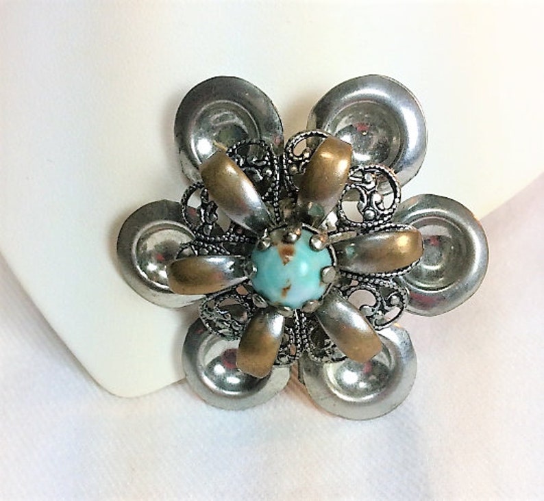 Antique Silver And Turquoise Flower Pin Vintage Silver Floral Brooch Collectible Turquoise Jewelry Classic Art Deco Design Like New