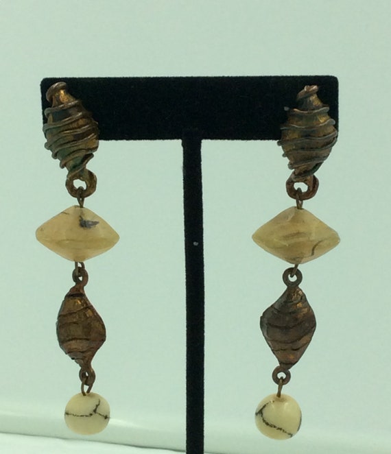 Vintage Copper Pierced Earrings. Elegant Resin An… - image 3