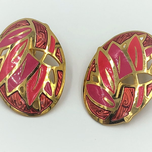 Vintage Edgar Berebi Pink Clip On Earrings. Elegant Gold & Enamel Designer Jewelry.  Pink and Gold Enamel in Gold Tone Setting. .