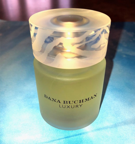 dana buchman luxury perfume