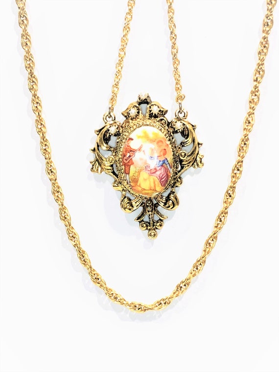 Vintage 32" Gold Victorian Cabochon Pendant.  Dou… - image 1