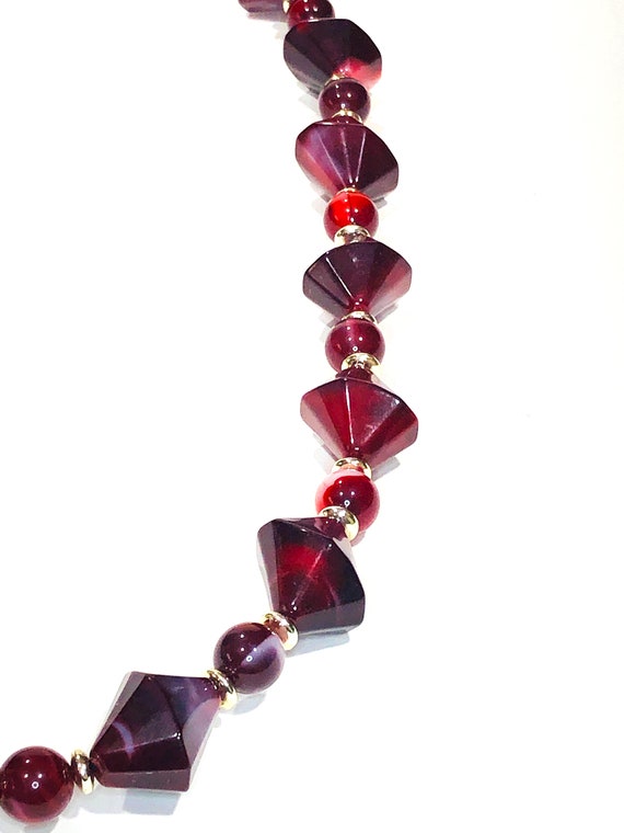 Vintage 24" Burgandy & Red Beaded Necklace.  Eleg… - image 8