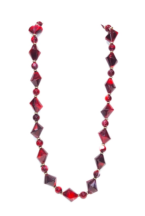 Vintage 24" Burgandy & Red Beaded Necklace.  Eleg… - image 3