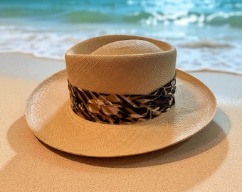 STETSON Womens Wide Brimmed Straw Hat Floral Design Sun Hat