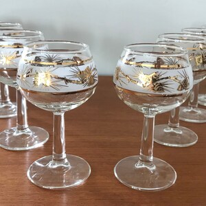 1950’s Frosted Gold Pine Cones & Branches Pedestal Wine Glasses, Set of 10, 1950’s Barware, Vintage Barware, MCM Wine Glasses