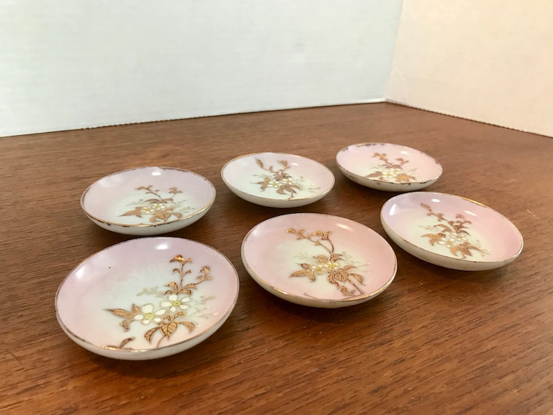 4 available Antique Chinese Porcelain Green Enameled Plate Apple Tree Blossom