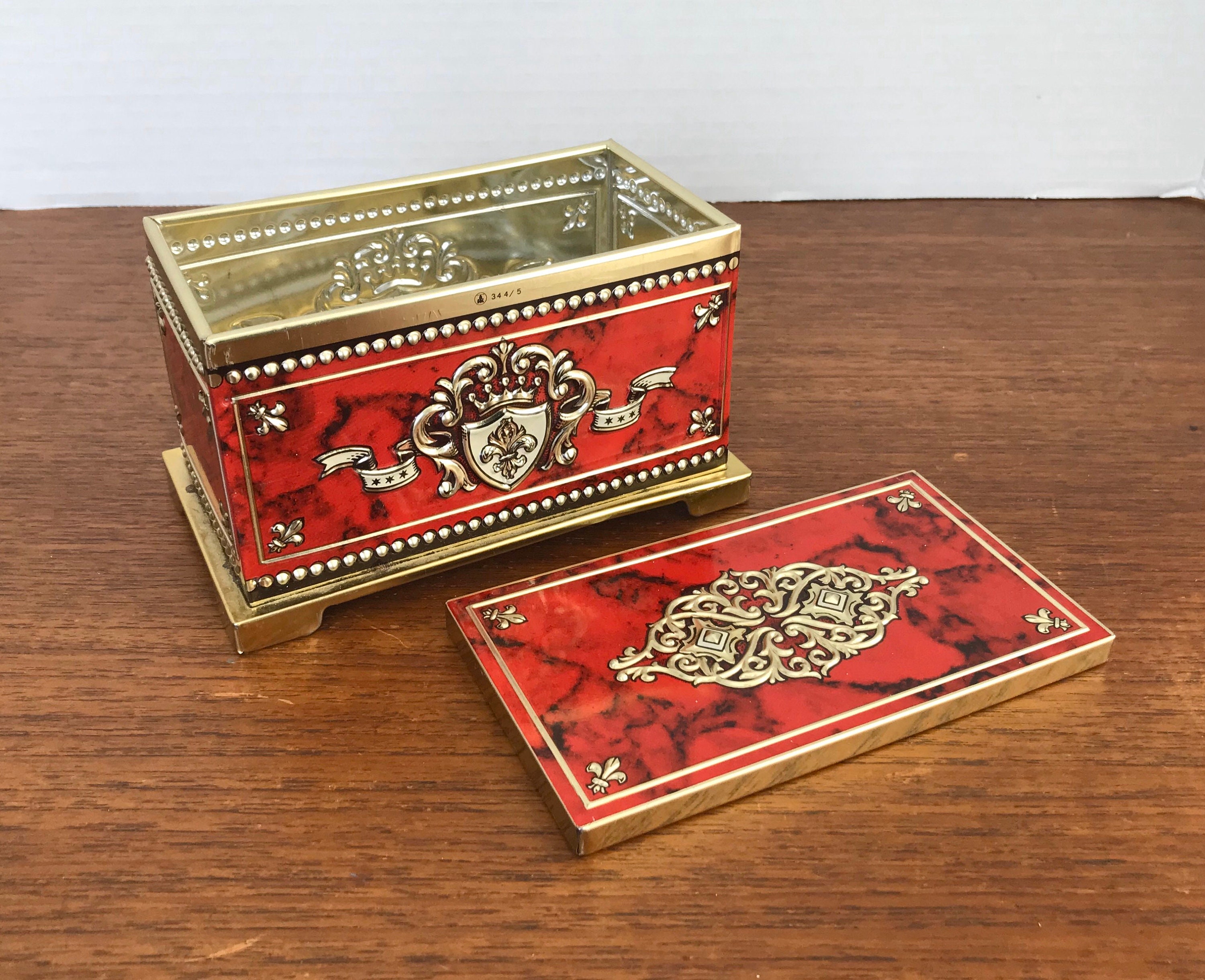 【SALE／55%OFF】 1960's Blue Tin Limited Vincent Harry Confectionery Bird アンティーク雑貨
