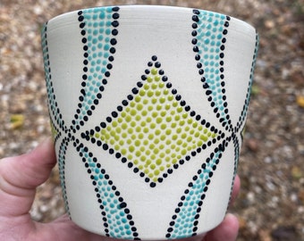 Dot Cup