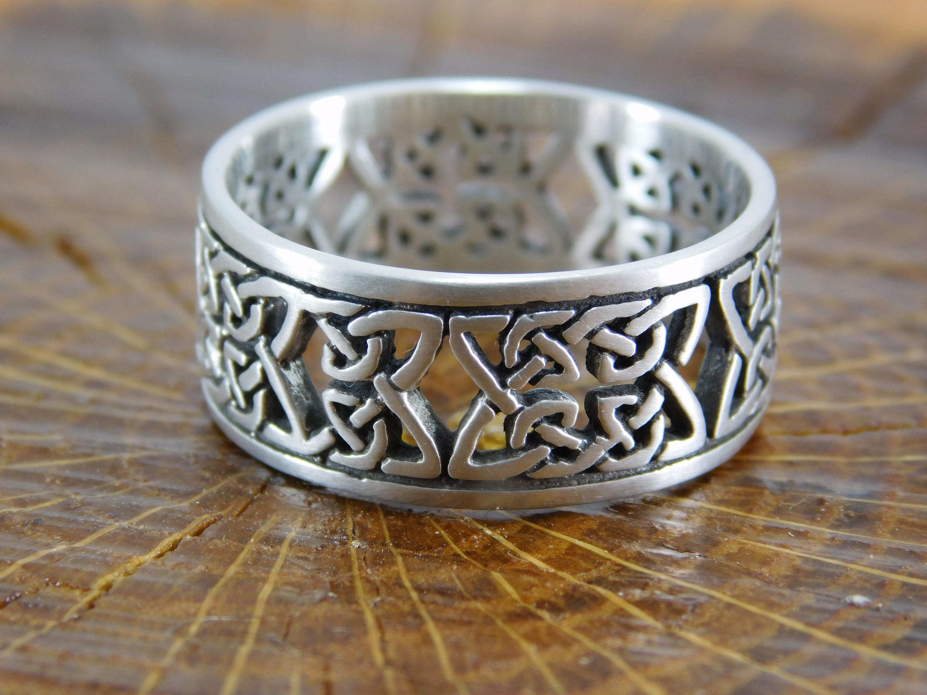 Sterling Silver Endless Knot Ring / Trinity Knot / Celtic Ring Etsy