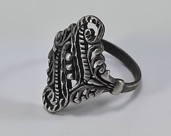 Vintage Silver Ring / Antique / Filigree / Victorian